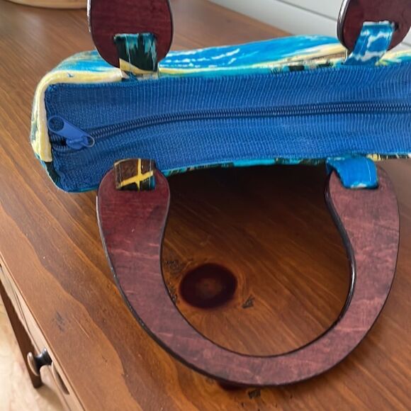 Summer Print Wooden Handle Purse - Picture 3 of 5